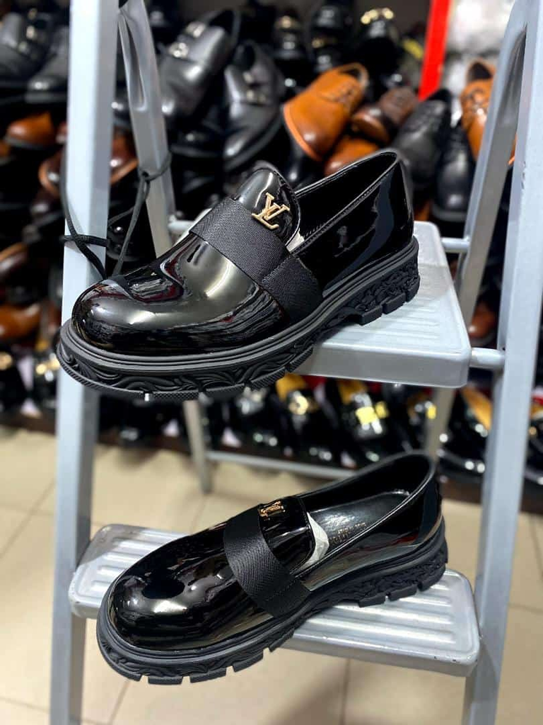 louis vuitton classic shoes